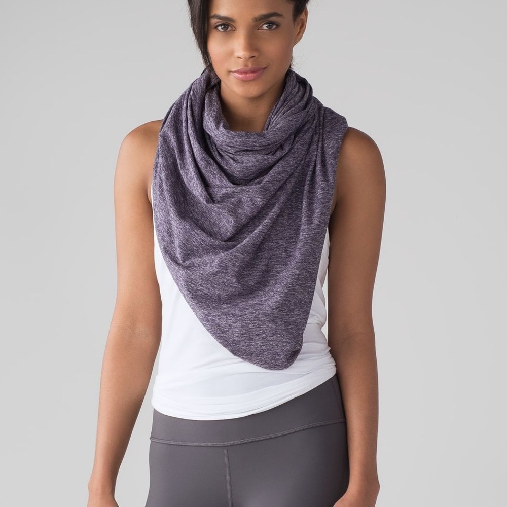 Lululemon Vinyasa Scarf!